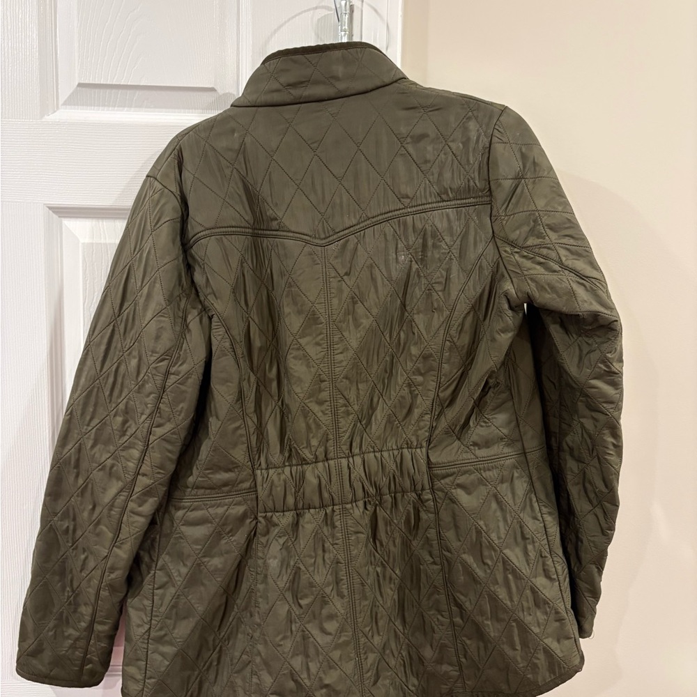 Women’s Barbour Jacket - Picture 2 of 4